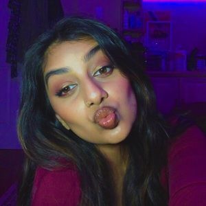 Meet your Posher, Jasmine